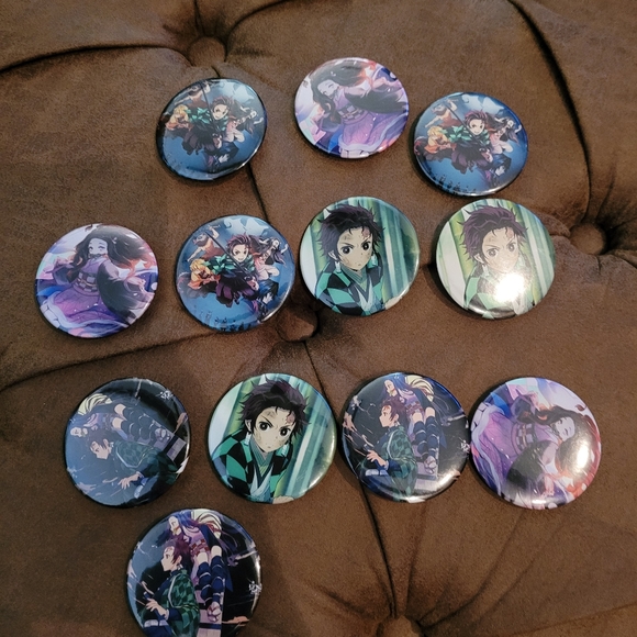 Demon Slayer pin lot - Picture 3 of 5